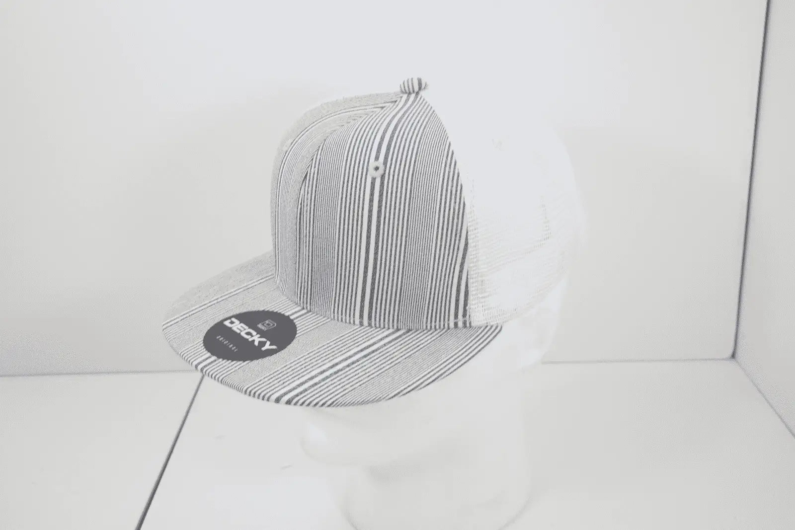 Decky 6015 H/C Plaid Cap - White 132 - White / One Size Fits Most