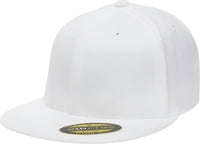 Flexfit 210 Flat Bill Cap White White / 6 3/4’’ 7 1/4’’
