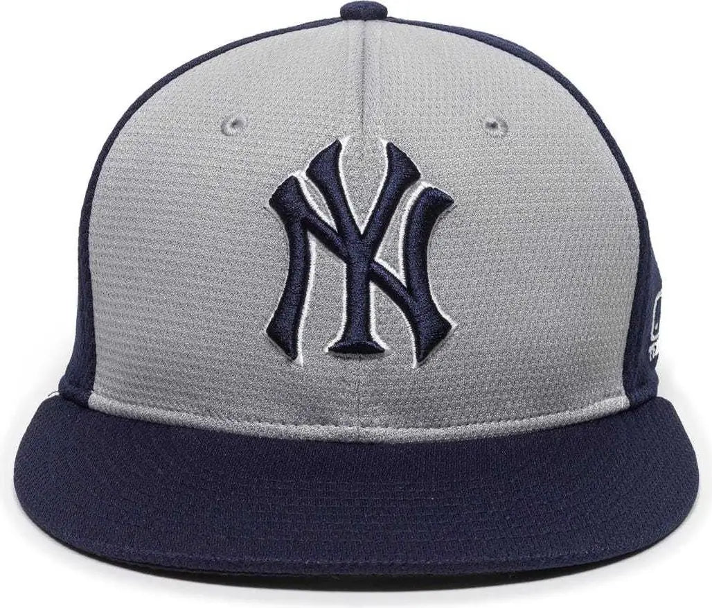 OC Sports MLB-400 MLB Mesh Baseball Cap - New York Yankees Colorblock