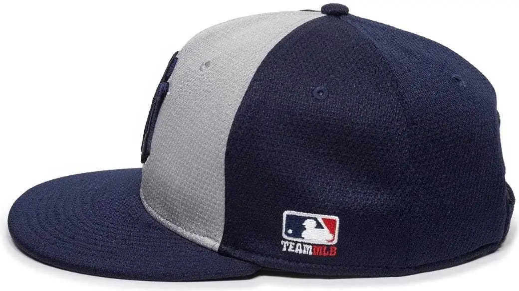 OC Sports MLB-400 MLB Mesh Baseball Cap - New York Yankees Colorblock